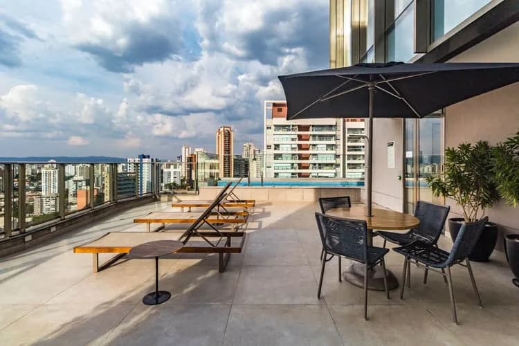 Piscina no Rooftop