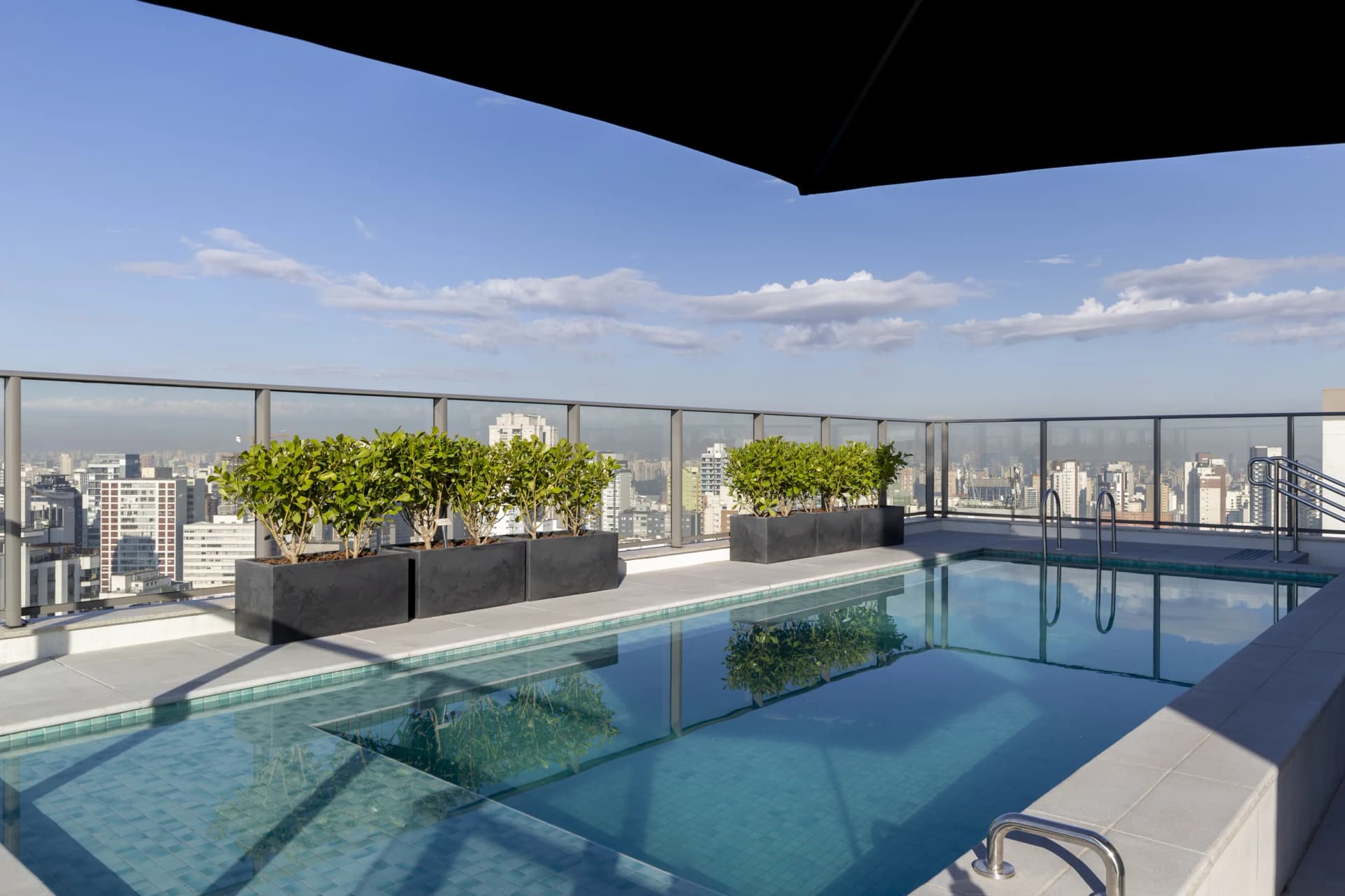 Piscina no Rooftop