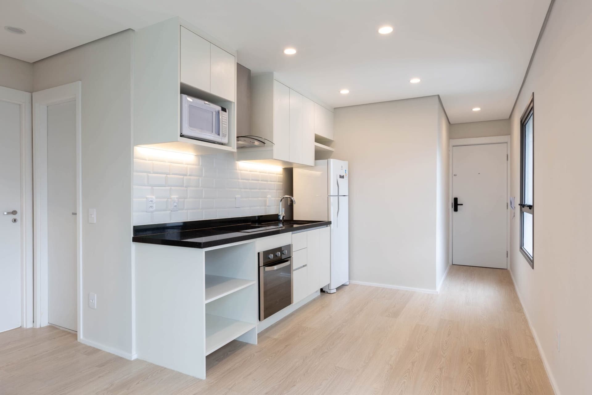 Quais cuidados que se deve ter para decorar um apartamento semimobiliado e alugado?