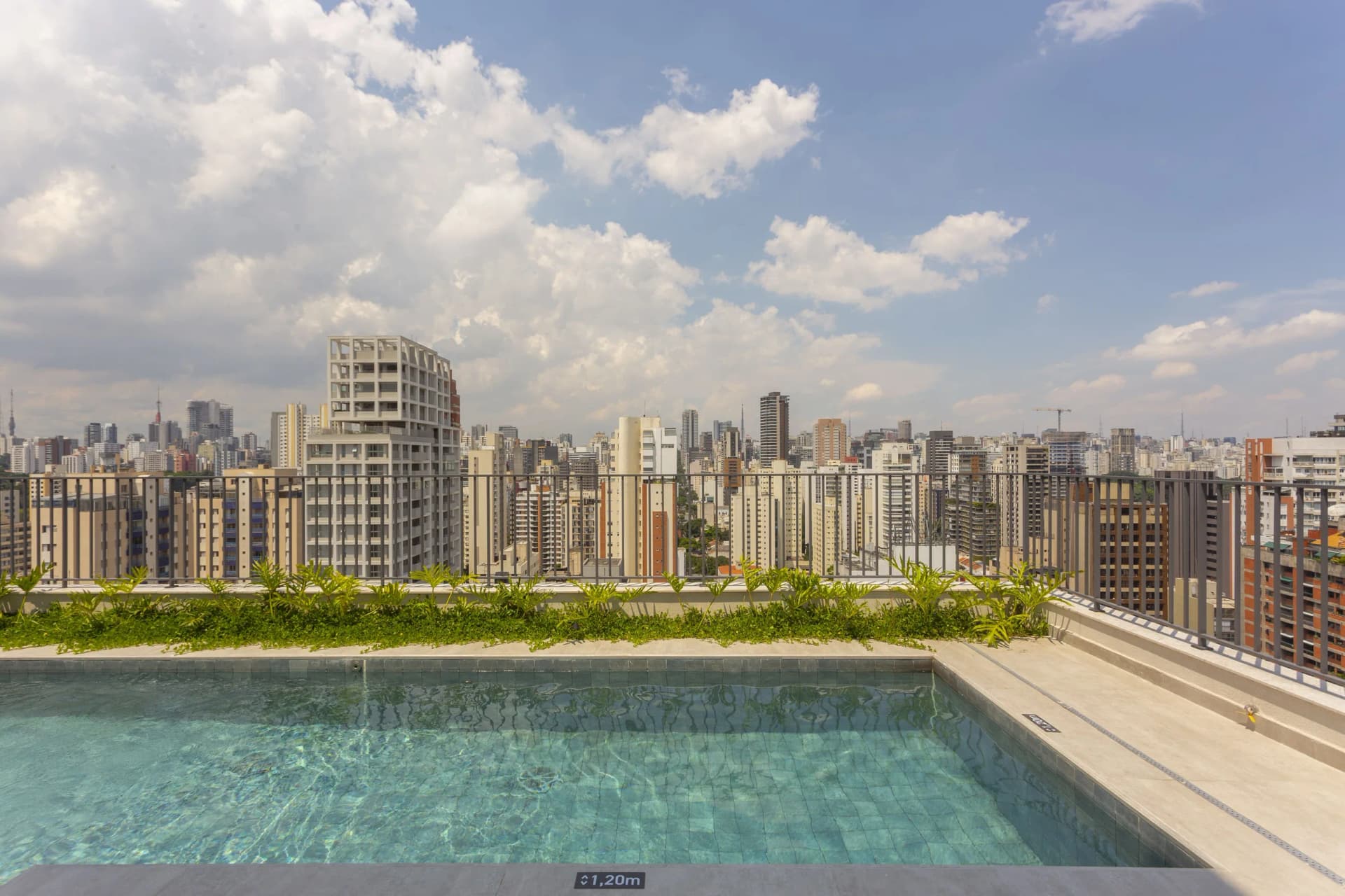 Piscina no Rooftop