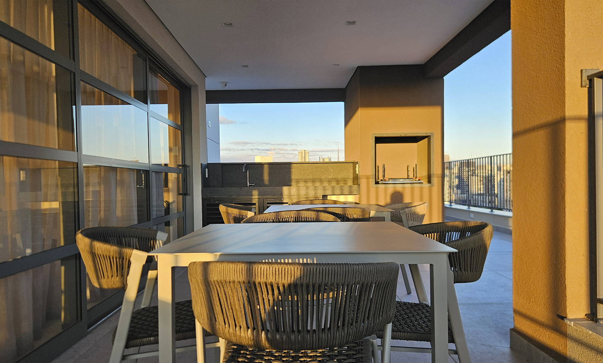 CHURRASQUEIRA COBERTURA